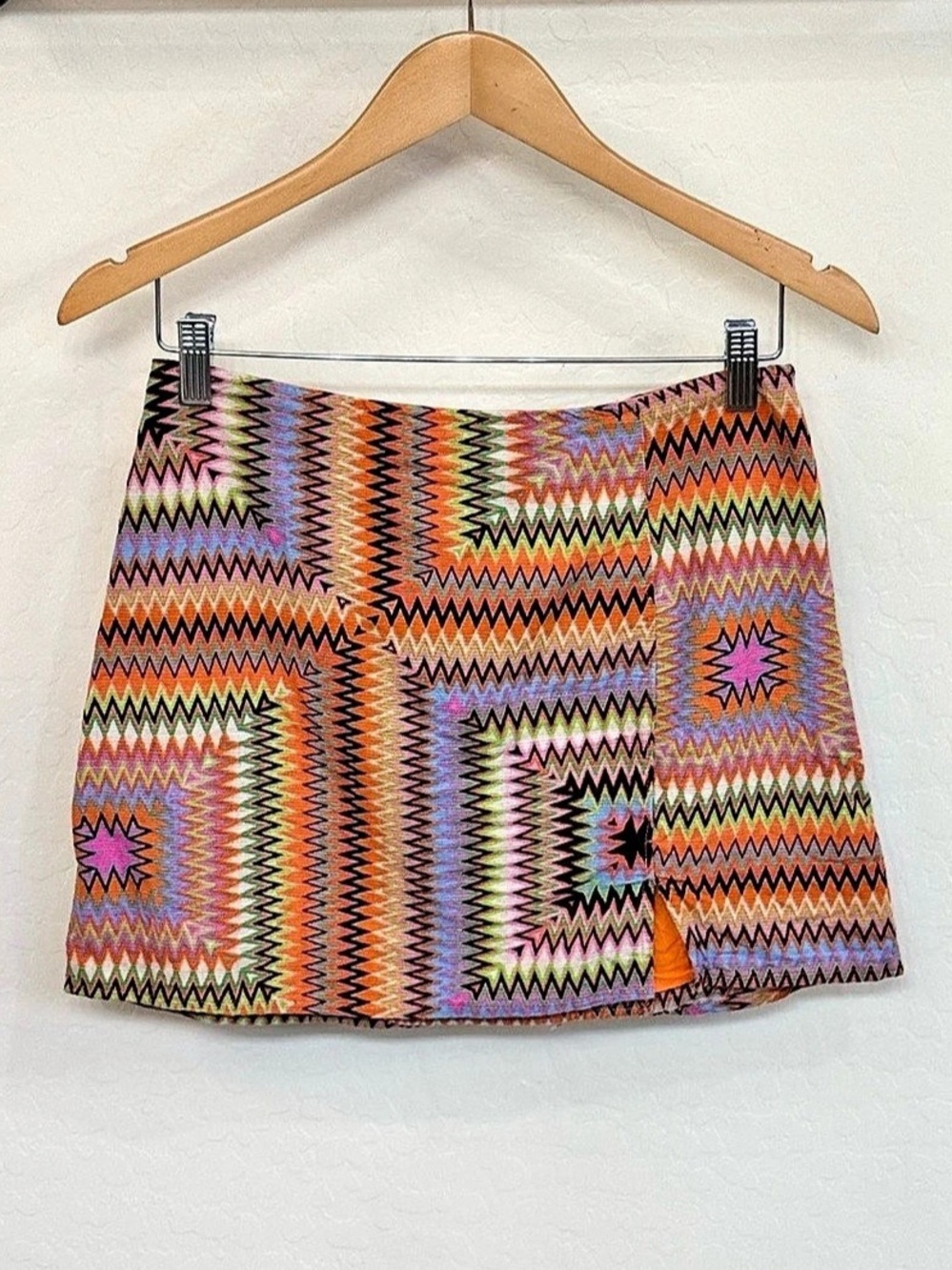 Urban Outfitters Paradise Printed Geometric Notched Mini Skirt Size S Boho Chic